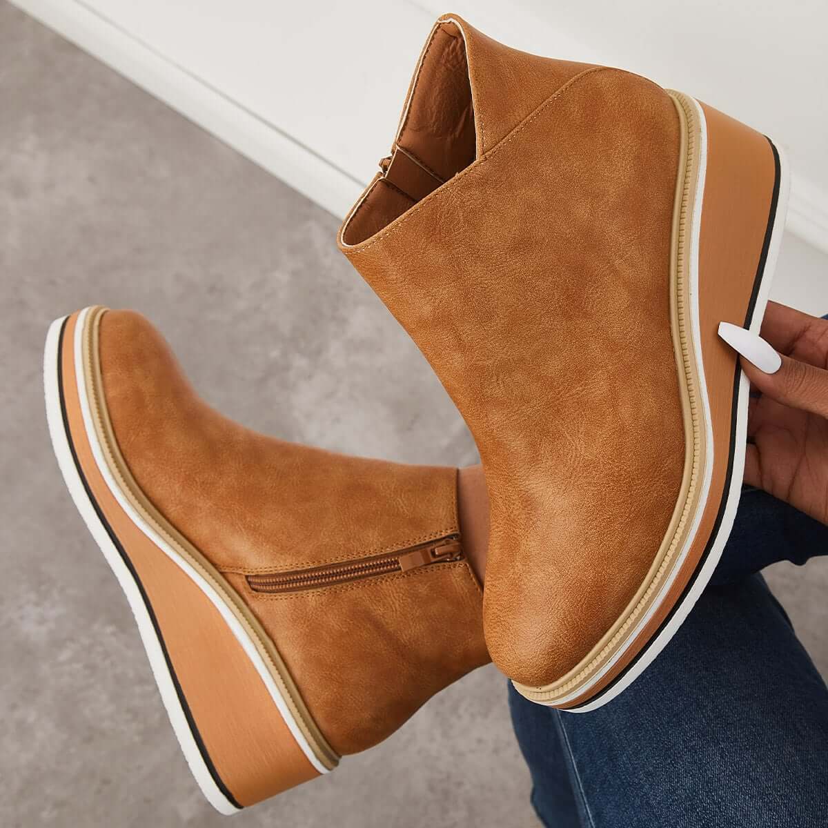 Chic Wedge Boots – Mila EB