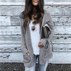 Damen Grobstrick-Cardigan mit aufgesetzten Taschen und lässigem Schnitt EB