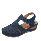 Ausgeschnittene Leder-Sandalen mit Knöchelriemen EB EB