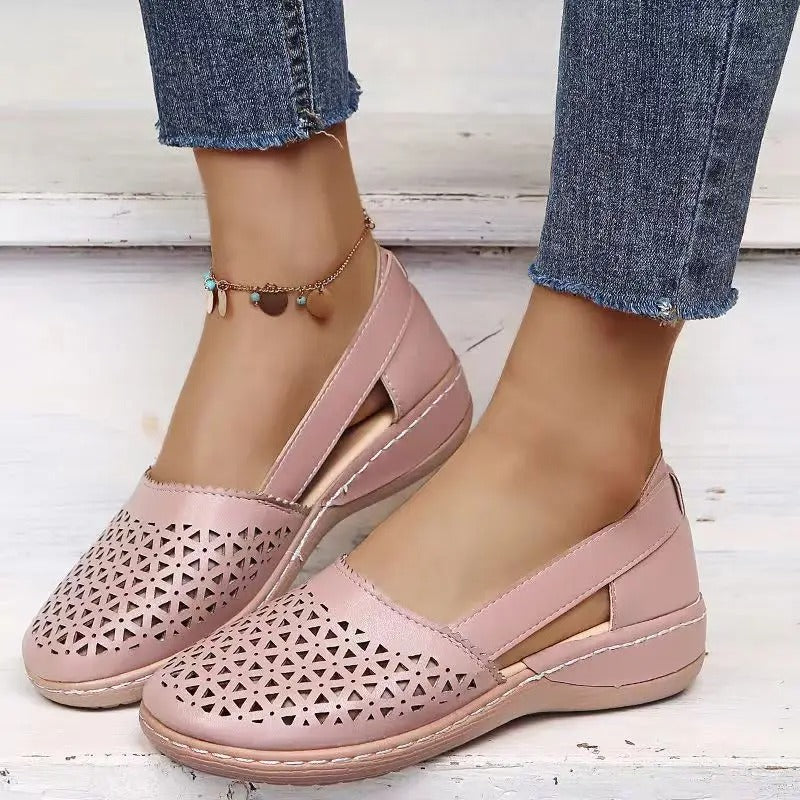 Smarte Slipper mit niedriger Ferse EB
