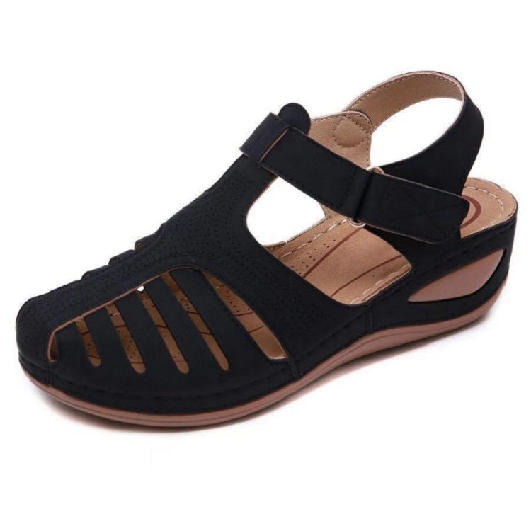 Damen Bequeme luftige Sandalen mit modischen Cut-Outs EB