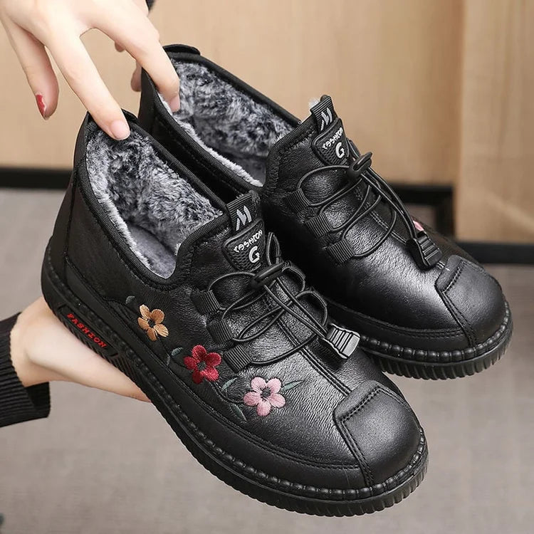 Schuhe aus veganem Leder EB