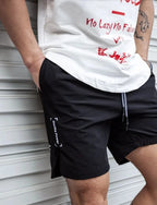 Atmungsaktive, einfarbige Badeshorts für Herren mit Kordelzug
