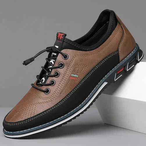 Klassischer modischer Oxford-Schuh EB