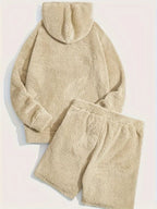 EB | Fluffy Hoodie und Shorts