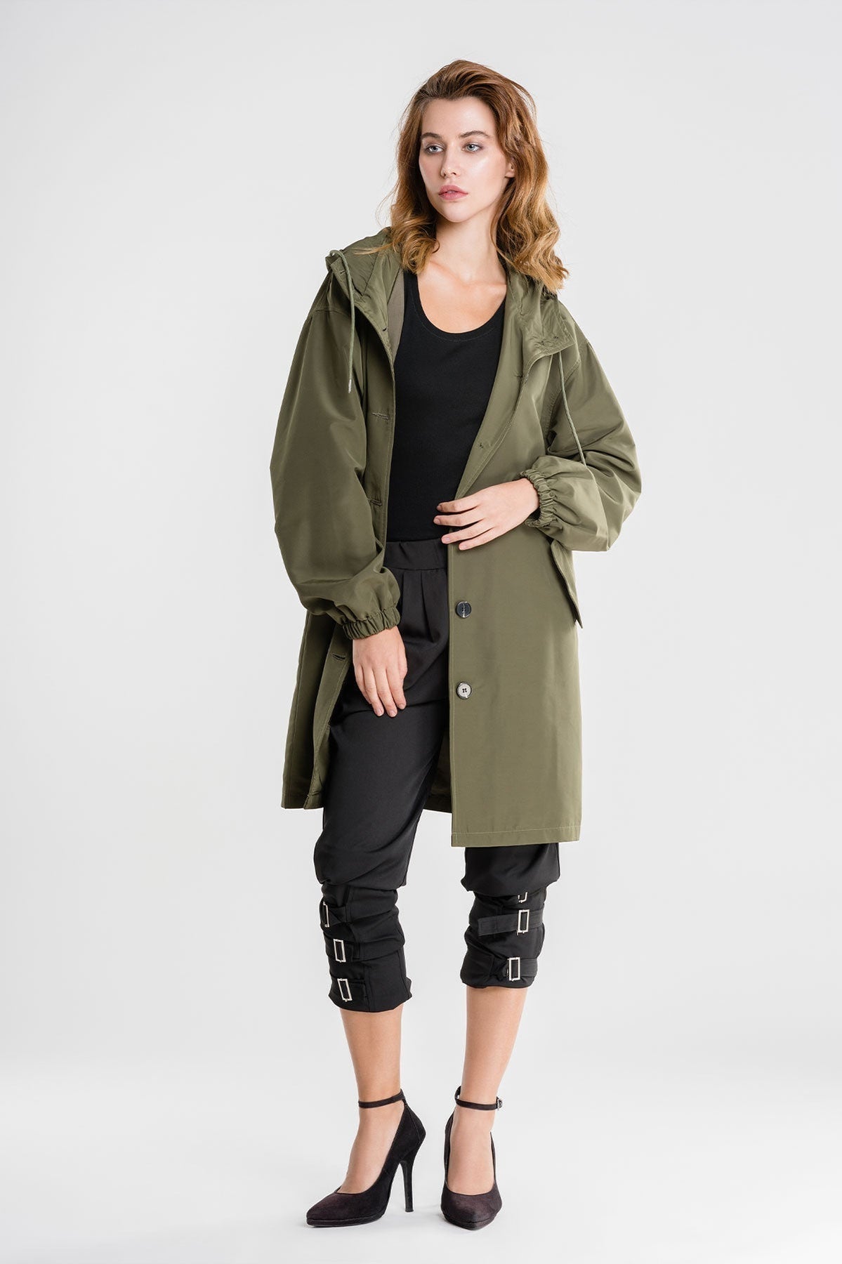 EB | Lässiger, Großer, Wasserdichter Mantel mit Kapuze und Windschutz für Frauen Perfekt für Herbst und Winter
