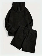 EB | Fluffy Hoodie und Shorts