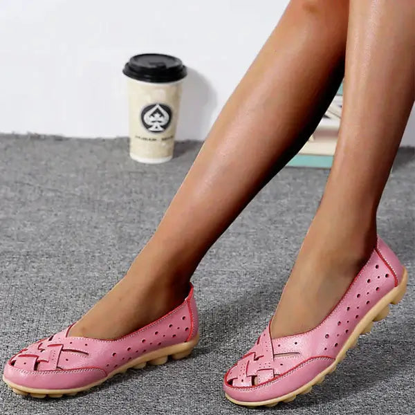 Bequeme Sandalen mit modernem Design EB