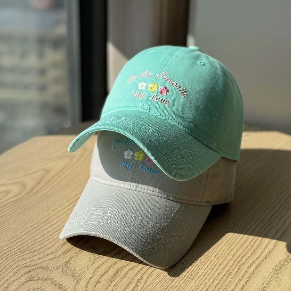 Damen Baseballcap mit Textstickerei