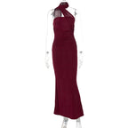 Damen Elegantes Abendkleid mit schulterfreiem Halterdesign und figurschmeichelnder Drapierung EB