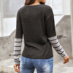 Damen Lässiges Langarmshirt mit gestreiften Ärmeln EB
