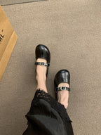 Damen elegante Ballerinas mit modischem Riemchen und komfortablem Fußbett EB