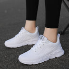 Damen Sportliche Laufschuhe mit atmungsaktiver Mesh-Konstruktion und rutschfester Sohle EB