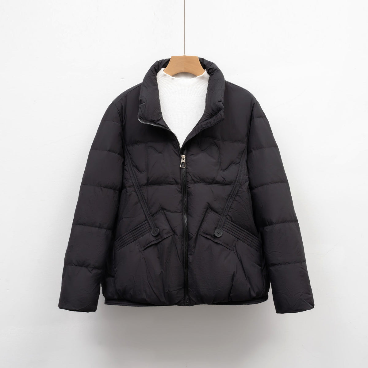 Damen gesteppte Winterjacke mit praktischen Taschen und hohem Kragen EB