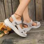 Damen Bequeme Sandalen mit verstellbarem Klettverschluss und anatomischer Fußbettgestaltung EB