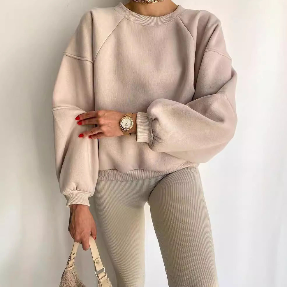 Damen-Loungewear-Set: Oversized-Sweatshirt und Radlerhose