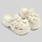Damen Dekorative Clogs mit floralen Applikationen und rutschfester Sohle EB