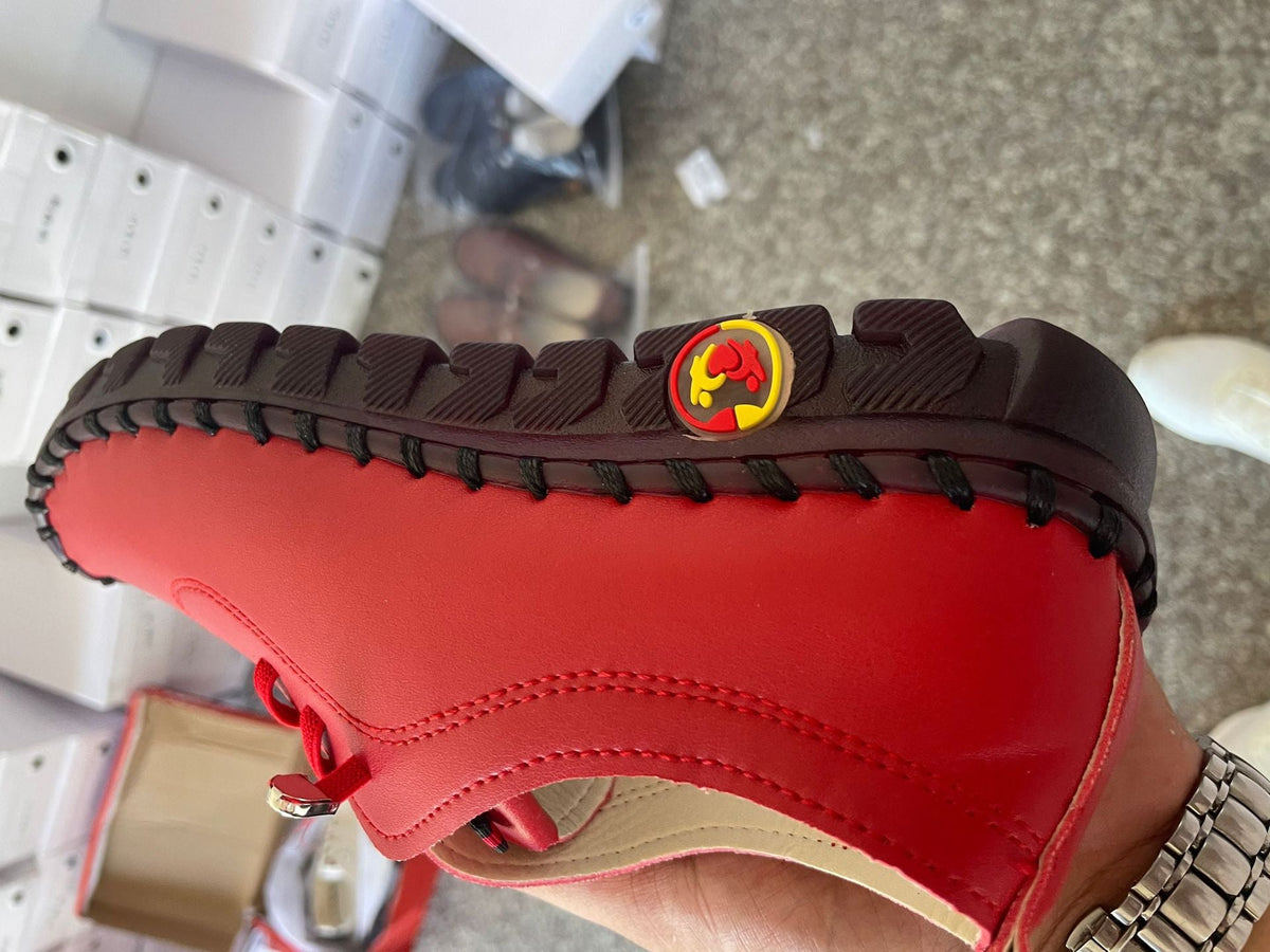 Damen bequeme Freizeit-Schuhe mit rutschfester Sohle und atmungsaktiven Einsätzen EB