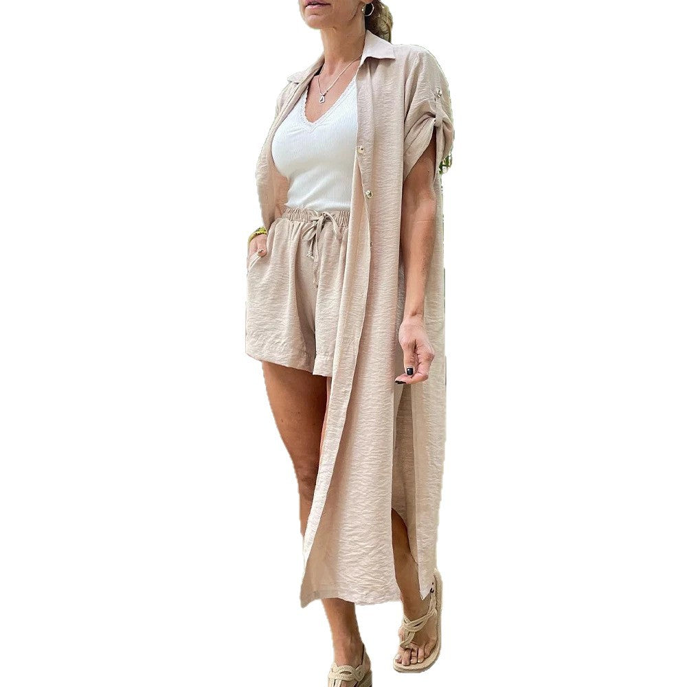 Zweiteiliges Set in Leinenoptik mit langem Duster-Mantel und Shorts mit hohem Bund