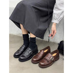 Damen Brogues mit verziertem Riemen EB