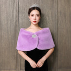 Damen eleganter und luxuriöser Umhang aus Kunstpelz EB