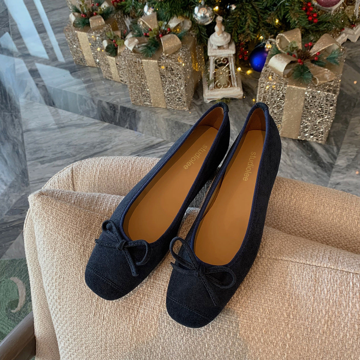 Damen Ballerinas mit runder Spitze und verspieltem Schleifendetail EB