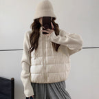 Damen Isolierte Hybridjacke mit voluminösen Ärmeln und Kapuze EB
