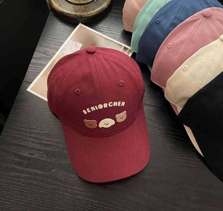 Verspielte Damen-Cap mit Grafik