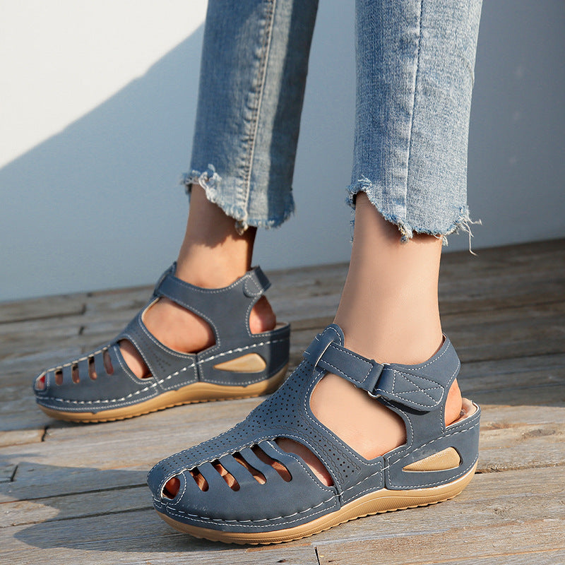 Damen Bequeme und luftige Riemensandalen EB
