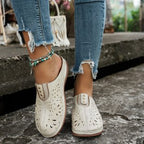 Damen Bequeme Clogs mit floralen Ausschnitten EB