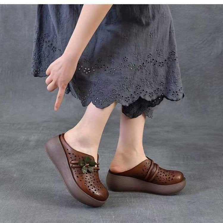 Damen Bequeme Clogs mit modischem Blüten-Detail EB
