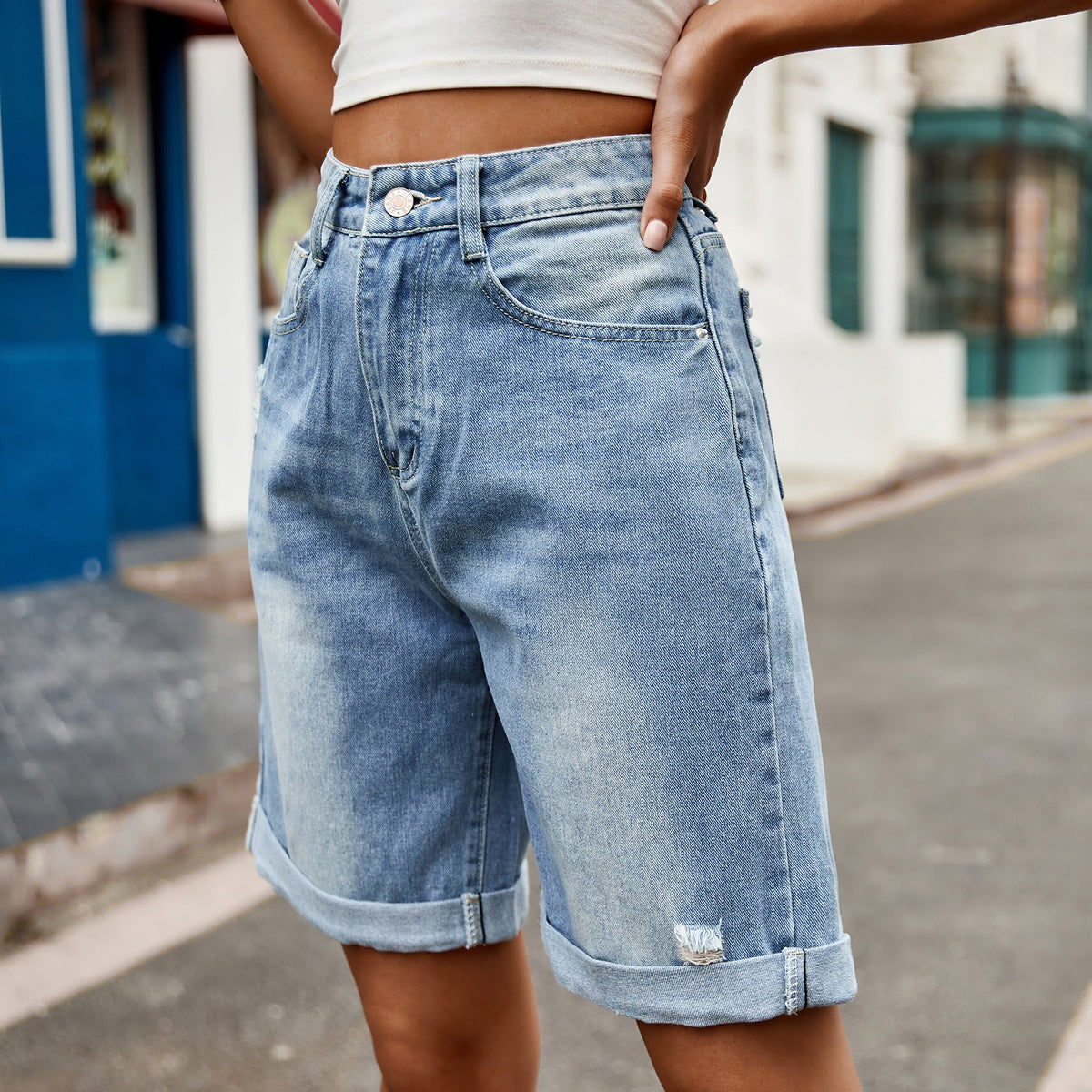 Damen entspannte Denim-Shorts mit umgeschlagenem Saum EB