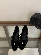 Damen bequeme Ballerinas mit dekorativem Riemen und Perlendetail EB