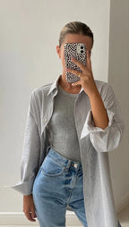 Damen Oversized Hemdbluse mit Streifenmuster und abgerundetem Saum EB