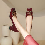 Damen elegante Blockabsatzschuhe mit Schmuckdetail EB