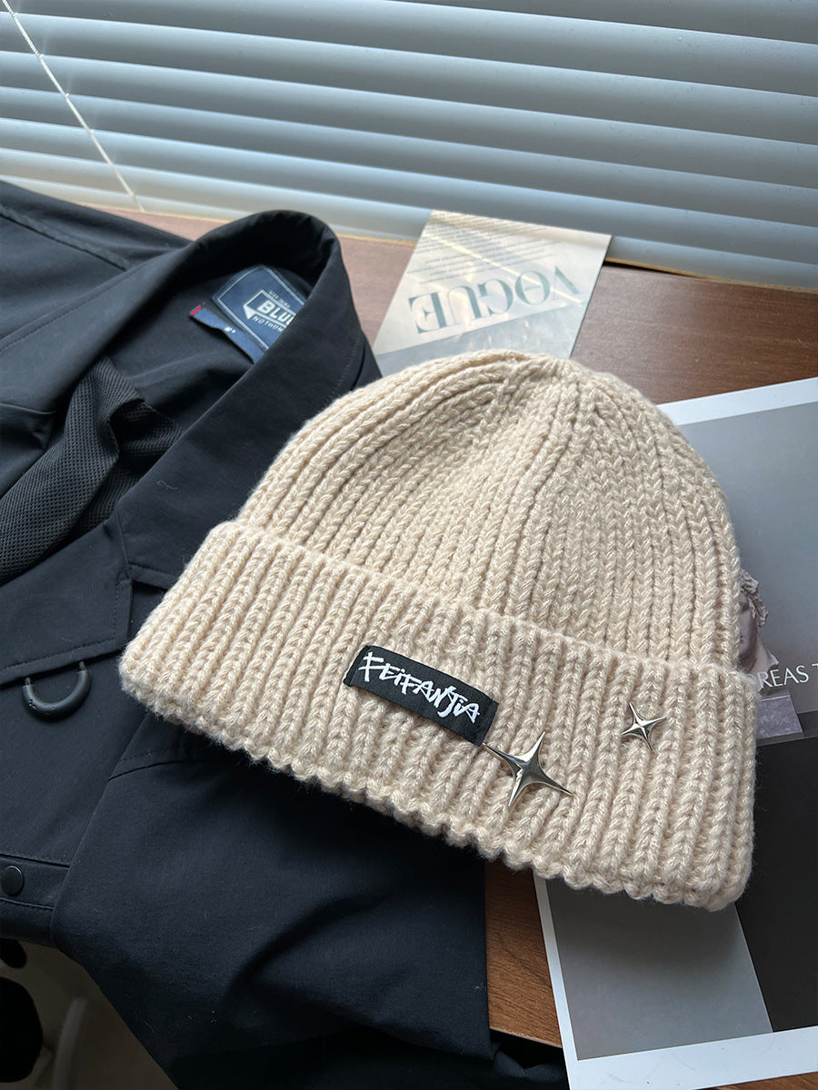 Stilvolle Strick-Beanie