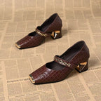 Damen elegante Blockabsatz Schuhe mit Kettenapplikation EB