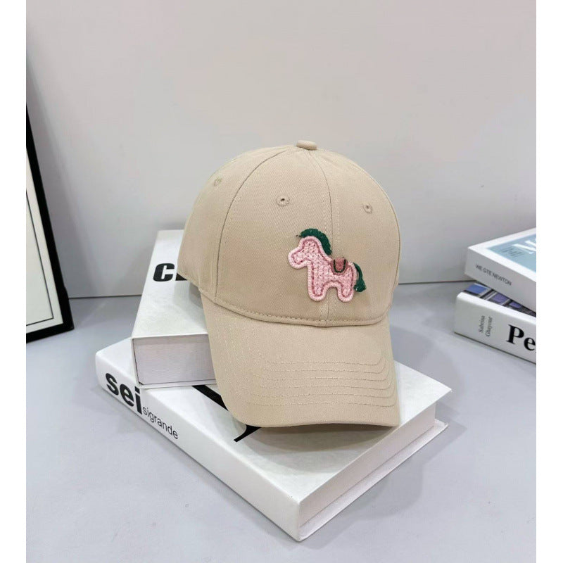 Verspielte Baseballkappe mit Pony-Stickerei