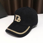 Luxuriöse, verzierte Fleece-Baseballkappe für Damen