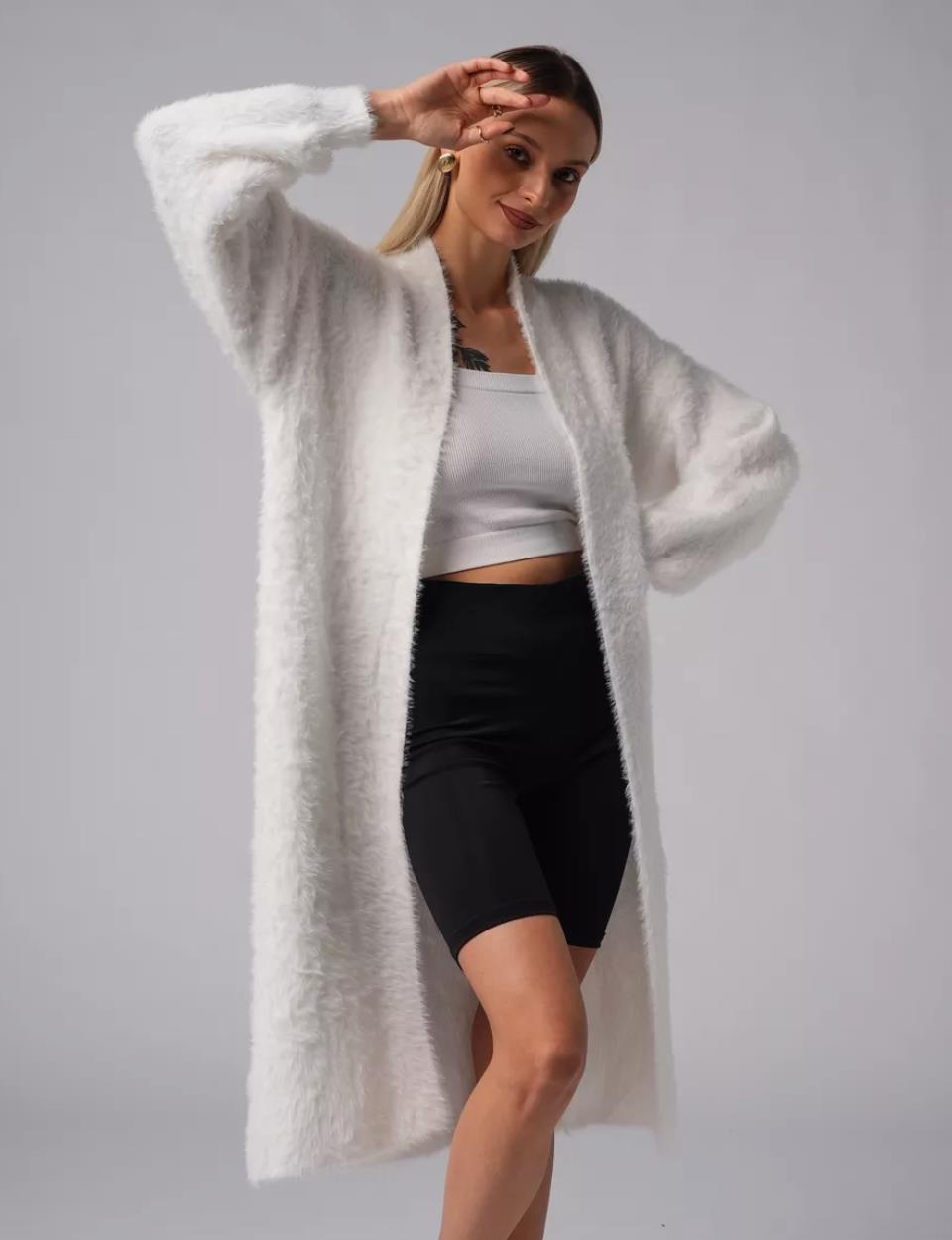 Damen Kuscheliger Strickmantel mit seitlichen Schlitzen und weitem Schnitt EB