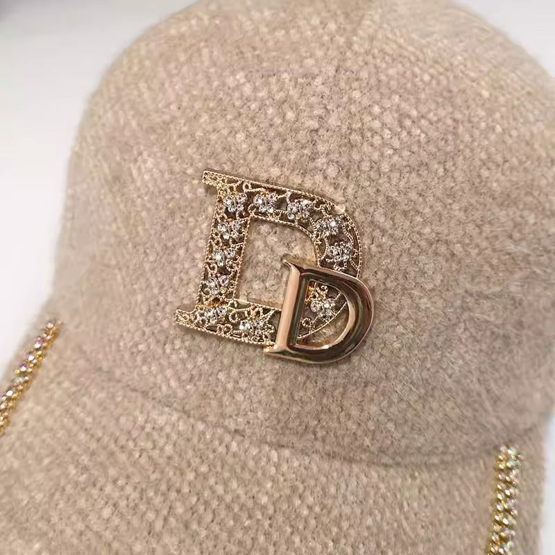 Luxuriöse Baseball-Cap aus Wolle mit Verzierungen