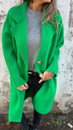 Damen Oversized Wollmantel mit eleganten Details EB