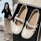 Damen Ballerinas mit Schmuckdetail und elegantem Riemen EB