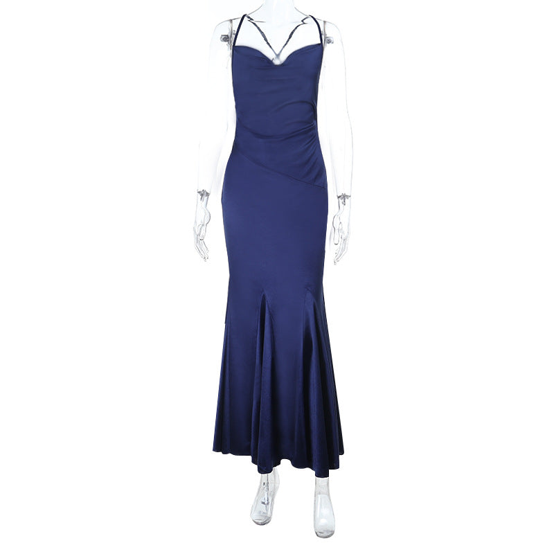Damen elegantes Abendkleid mit schmalem Schnitt und raffinierten Trägern EB