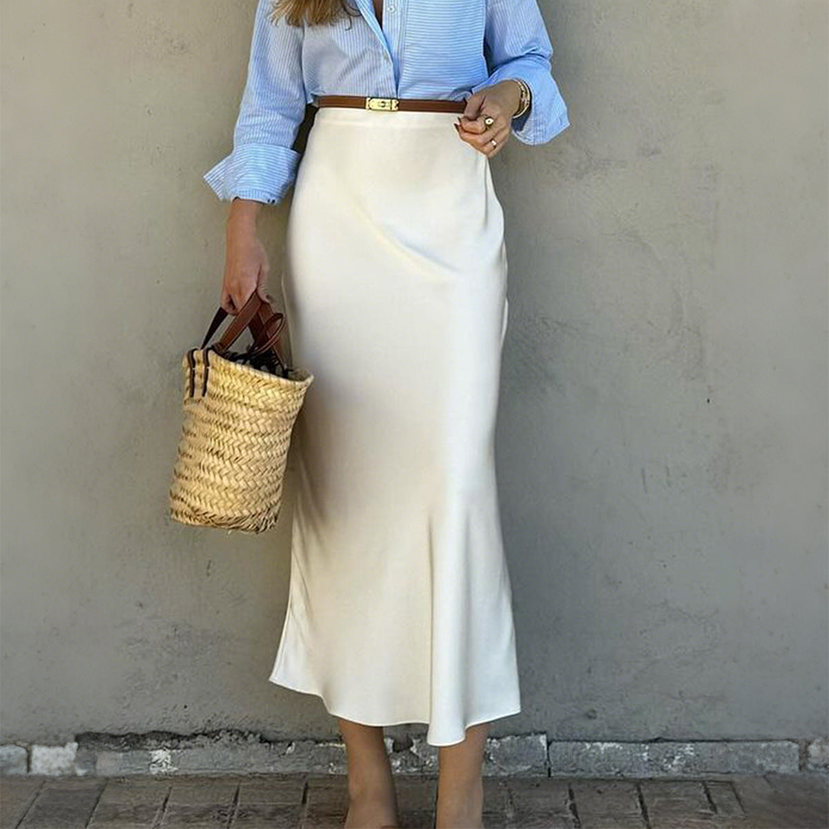 Damen Eleganter Satinrock mit schmalem Schnitt und Schlitz EB