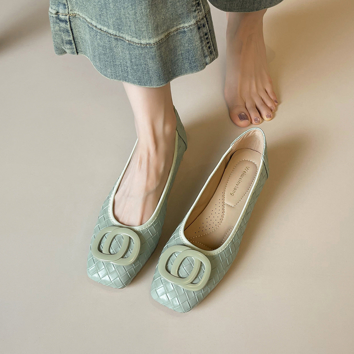 Damen Ballerinas mit schickem Reliefmuster und modischem Schnallenakzent EB