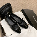Damen Ballerina-Pumps mit dekorativem Schleifenakzent und hochglänzender Spitze EB