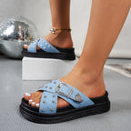 Damen Badesandalen mit modischem Riemendesign und eleganten Nieten EB