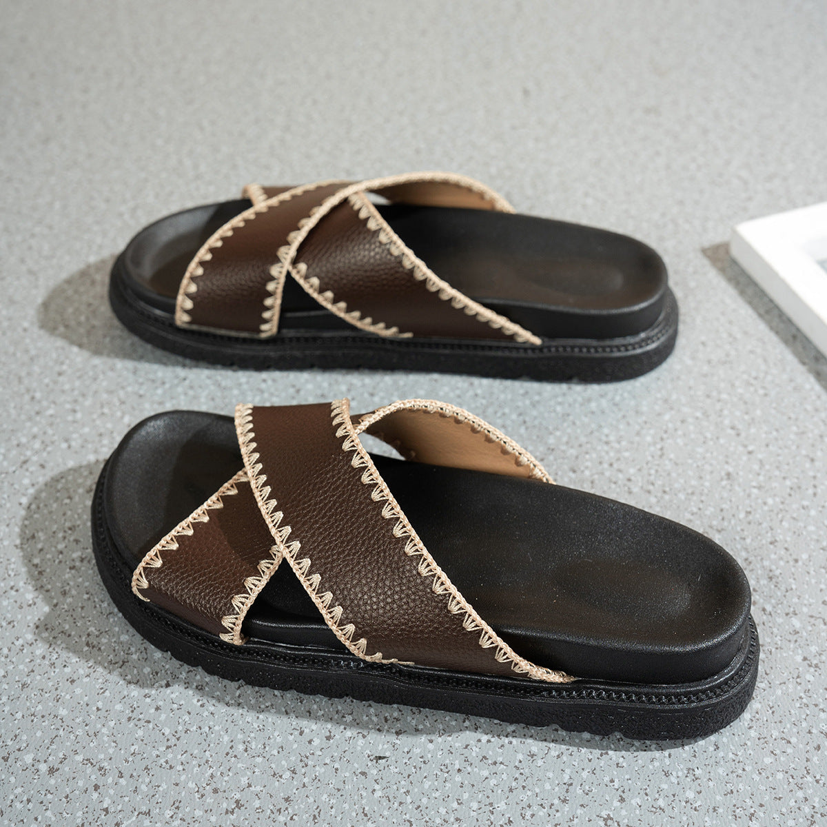 Damen Bequeme Clogs mit geflochtenem Riemendesign und ergonomischem Fußbett EB