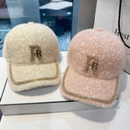 Luxuriöse Damen-Baseballkappe aus Fleece mit Verzierungen